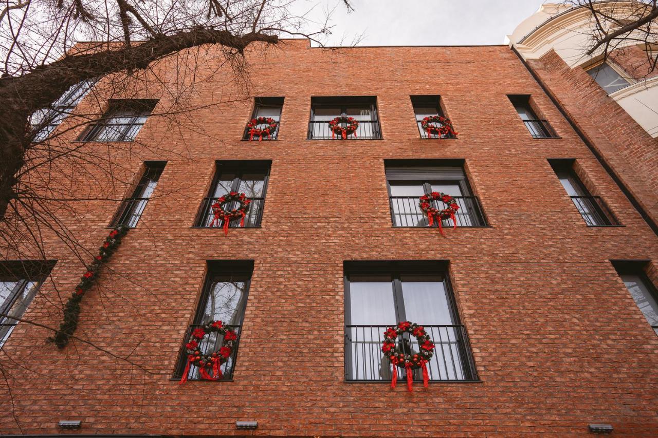 26Bricks Luxury Suites Oradea Eksteriør billede
