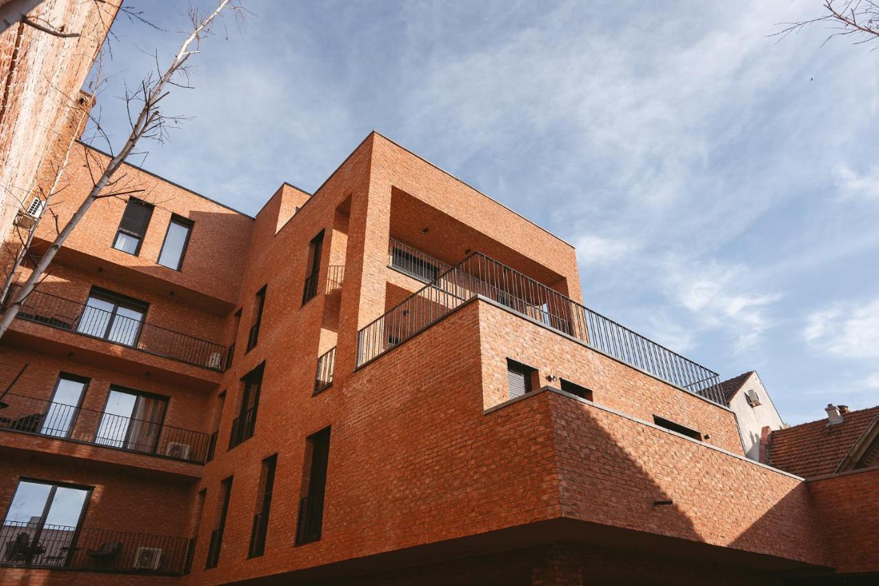 26Bricks Luxury Suites Oradea Eksteriør billede