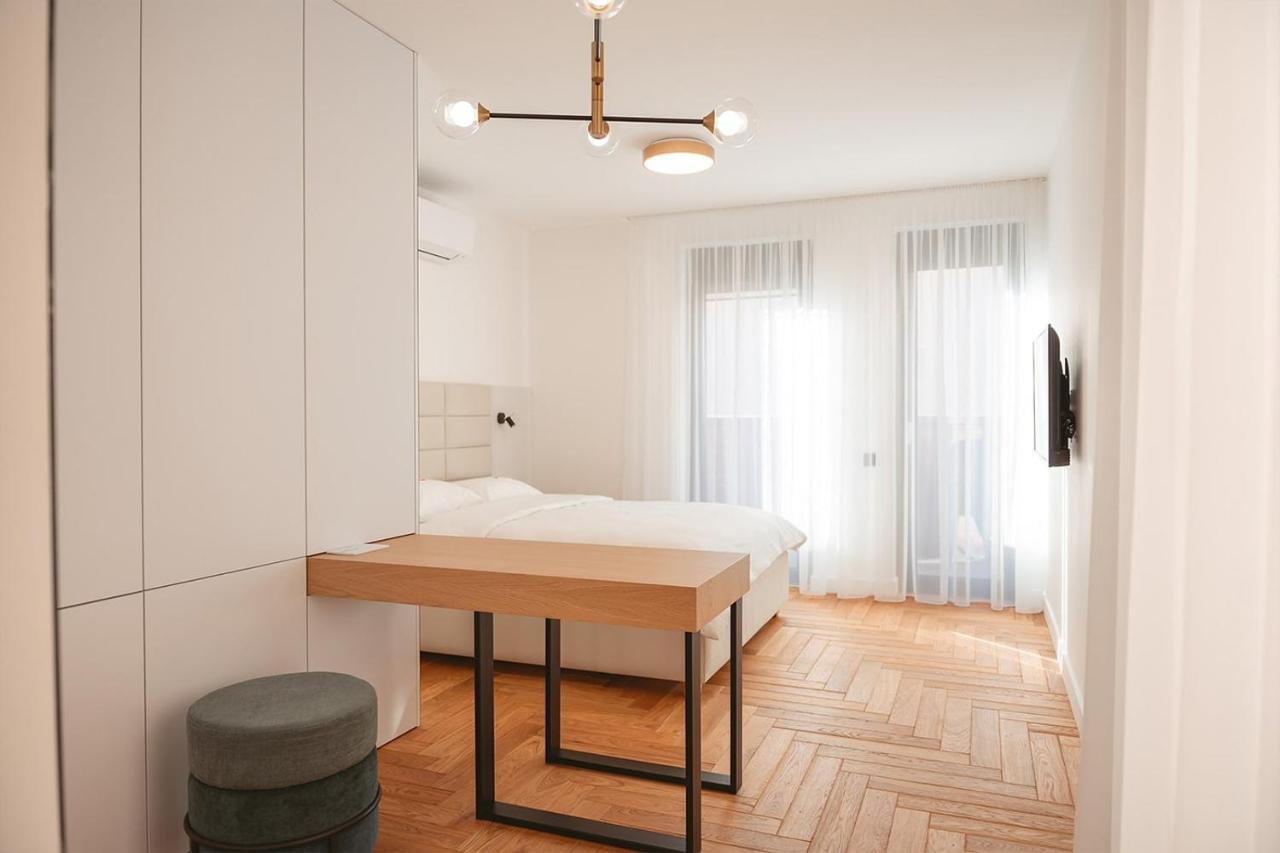 26Bricks Luxury Suites Oradea Eksteriør billede